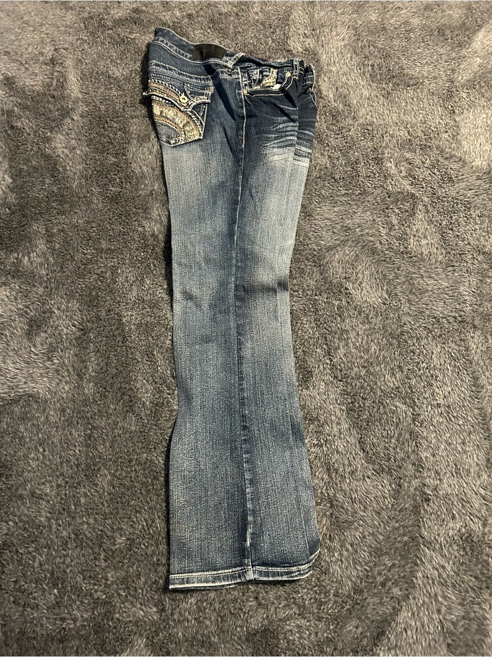Embellished Pocket Women's Blue Flare Jeans
